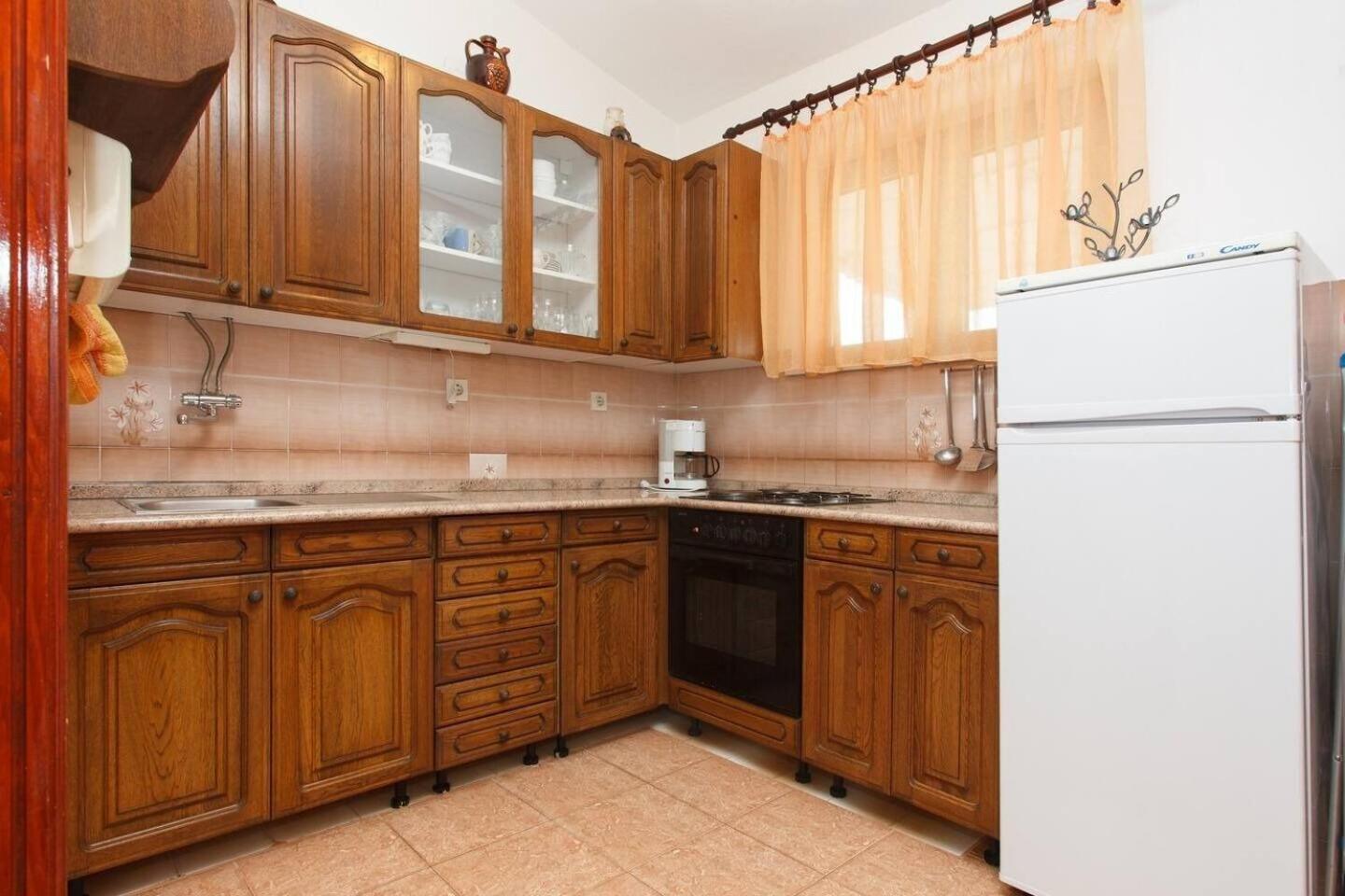 סגט ווראנייצה Apartments Zeljko מראה חיצוני תמונה