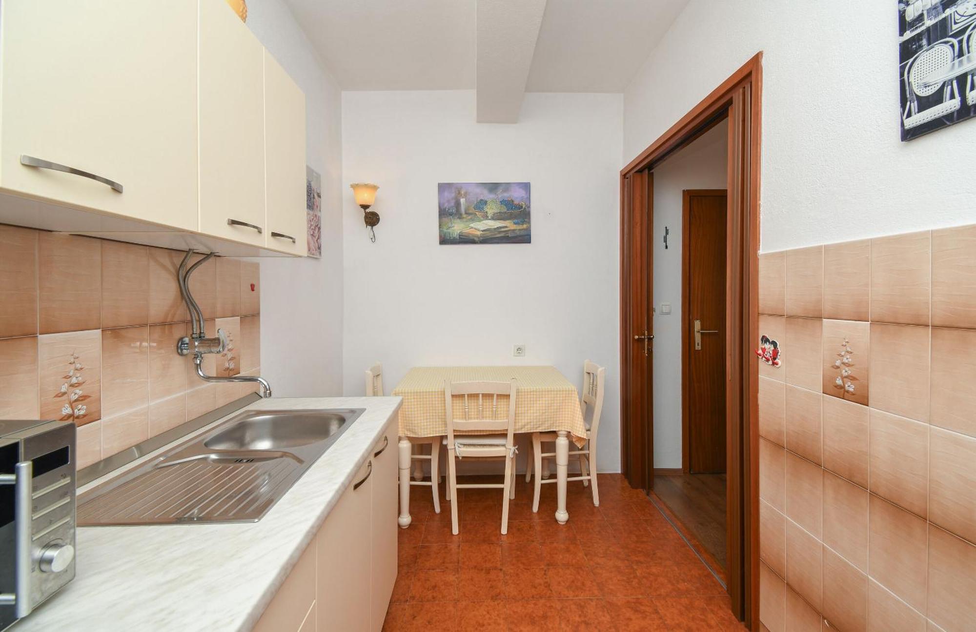 סגט ווראנייצה Apartments Zeljko מראה חיצוני תמונה